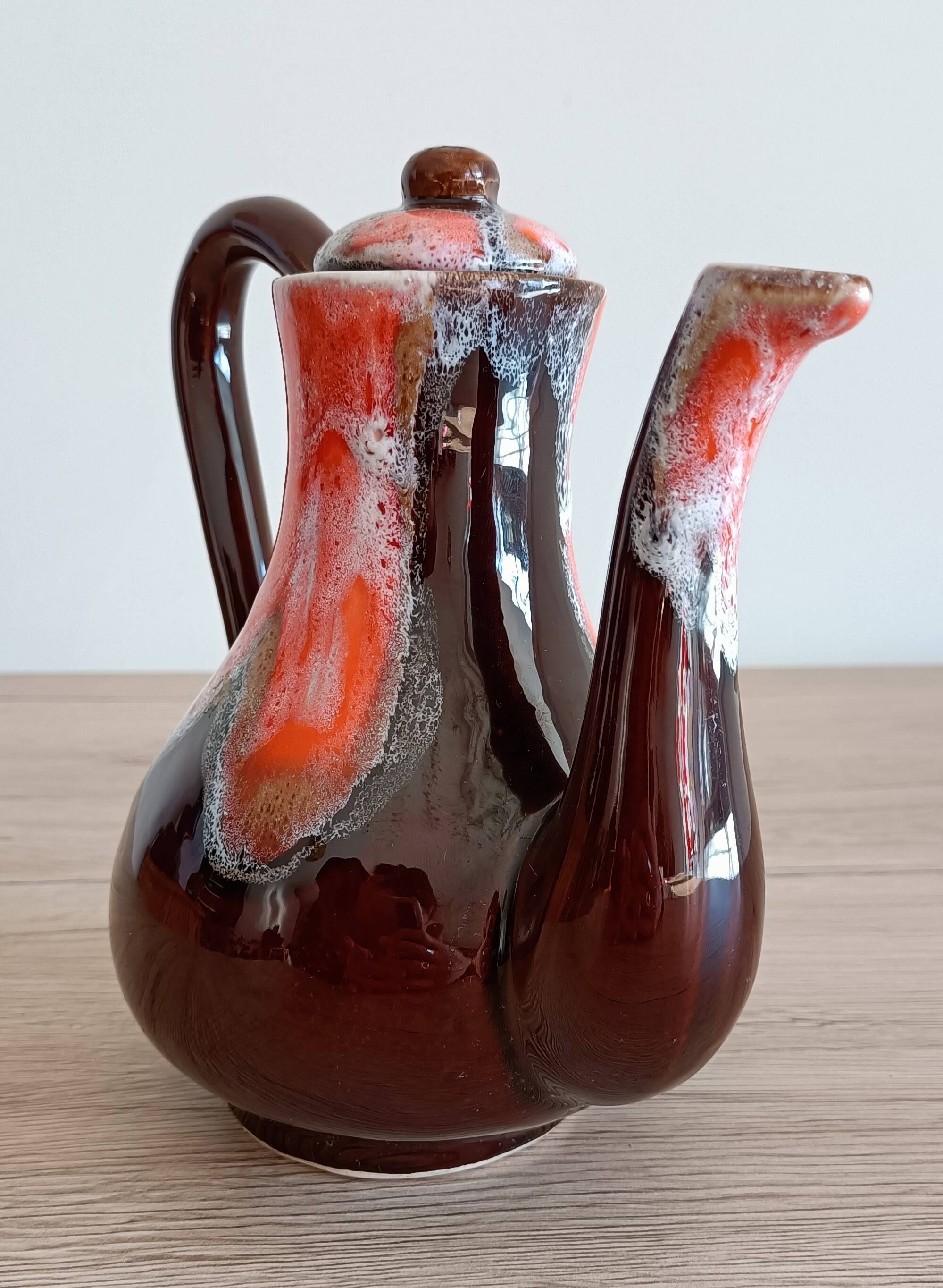 Vallauris earthenware teapot and coffee pot from the 70s