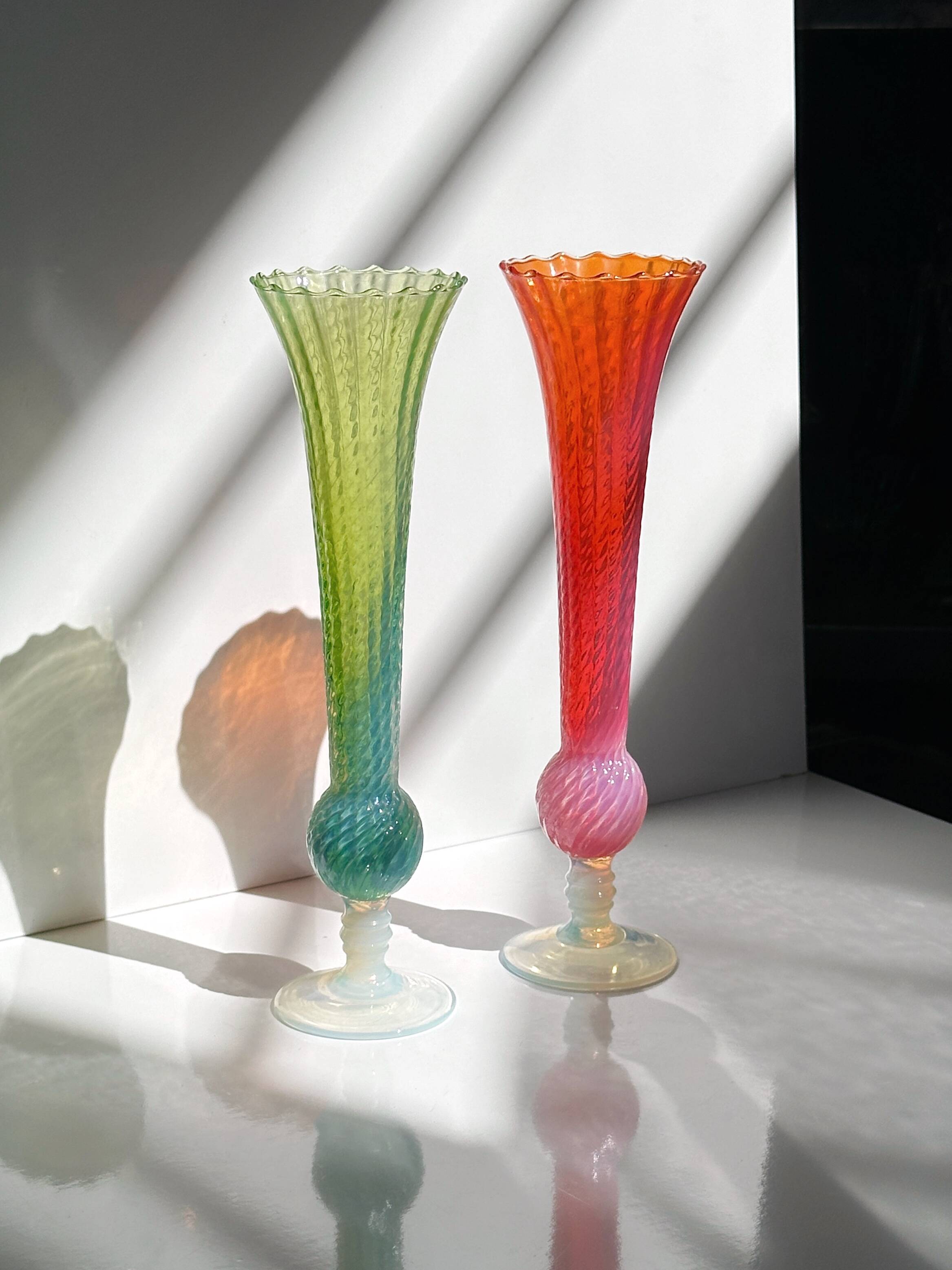 Lot de 2 vases irisés italiens MCM