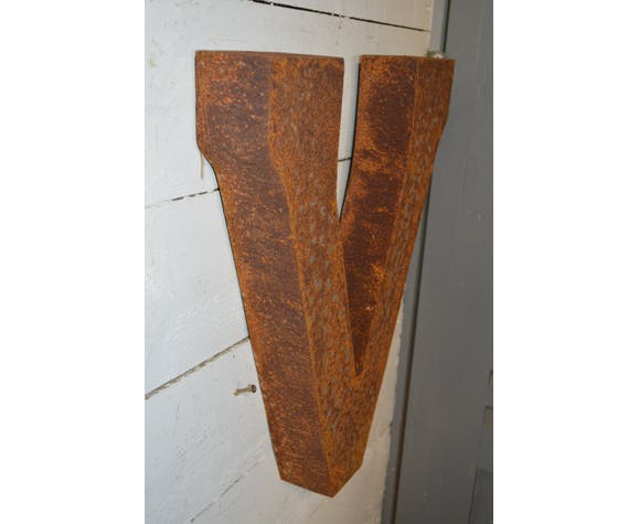 Industrial letter "v"