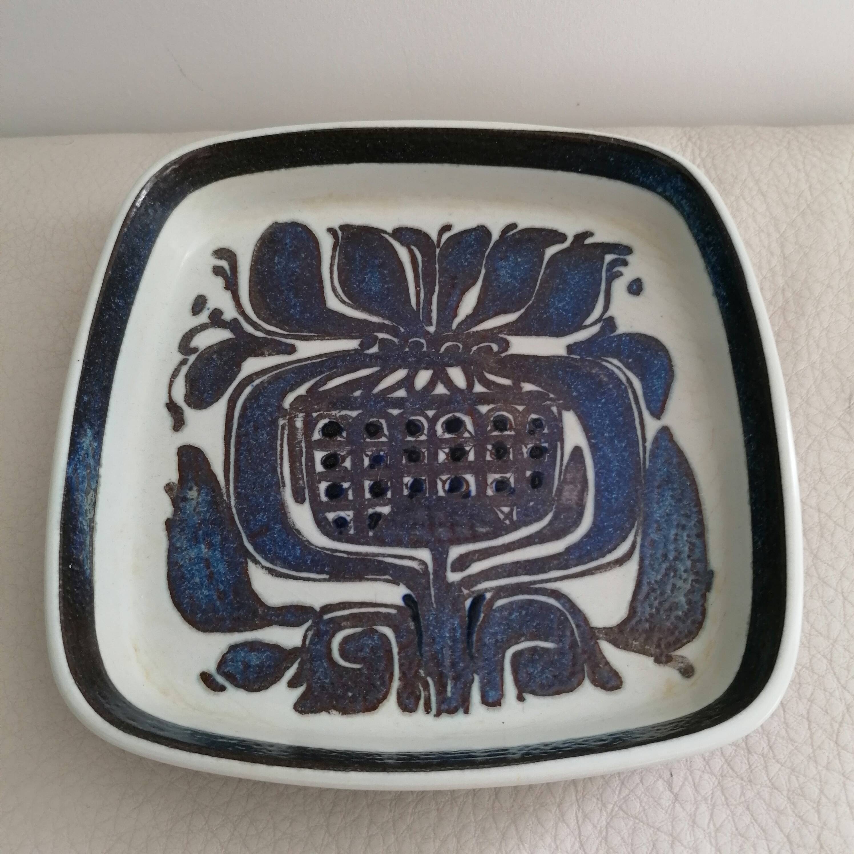 Earthenware trinket dish from the Ternera series by Kari Christensen for Royal Copenhagen