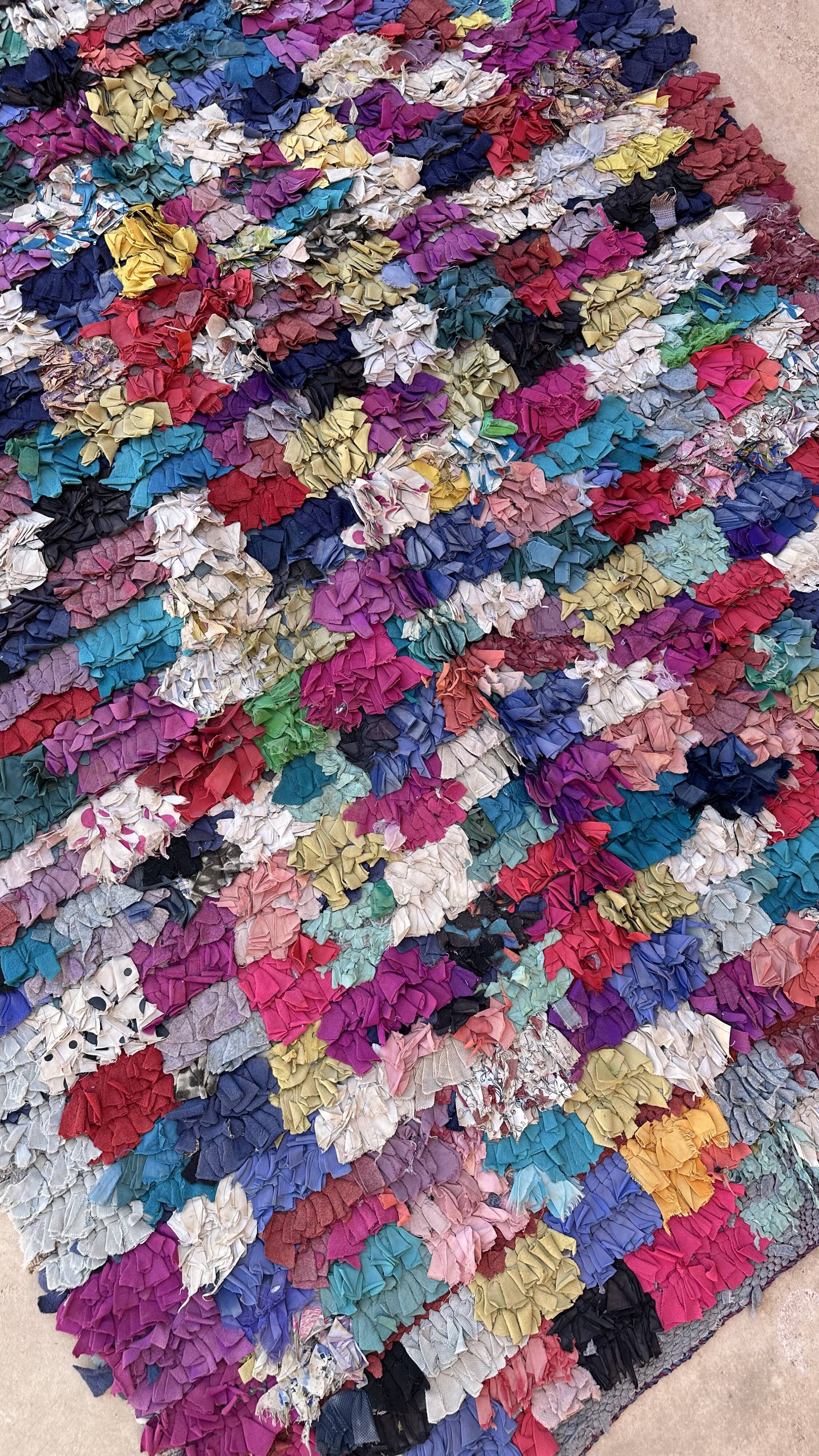 Colorful Boucherouite Moroccan rug - 141 x 254 cm