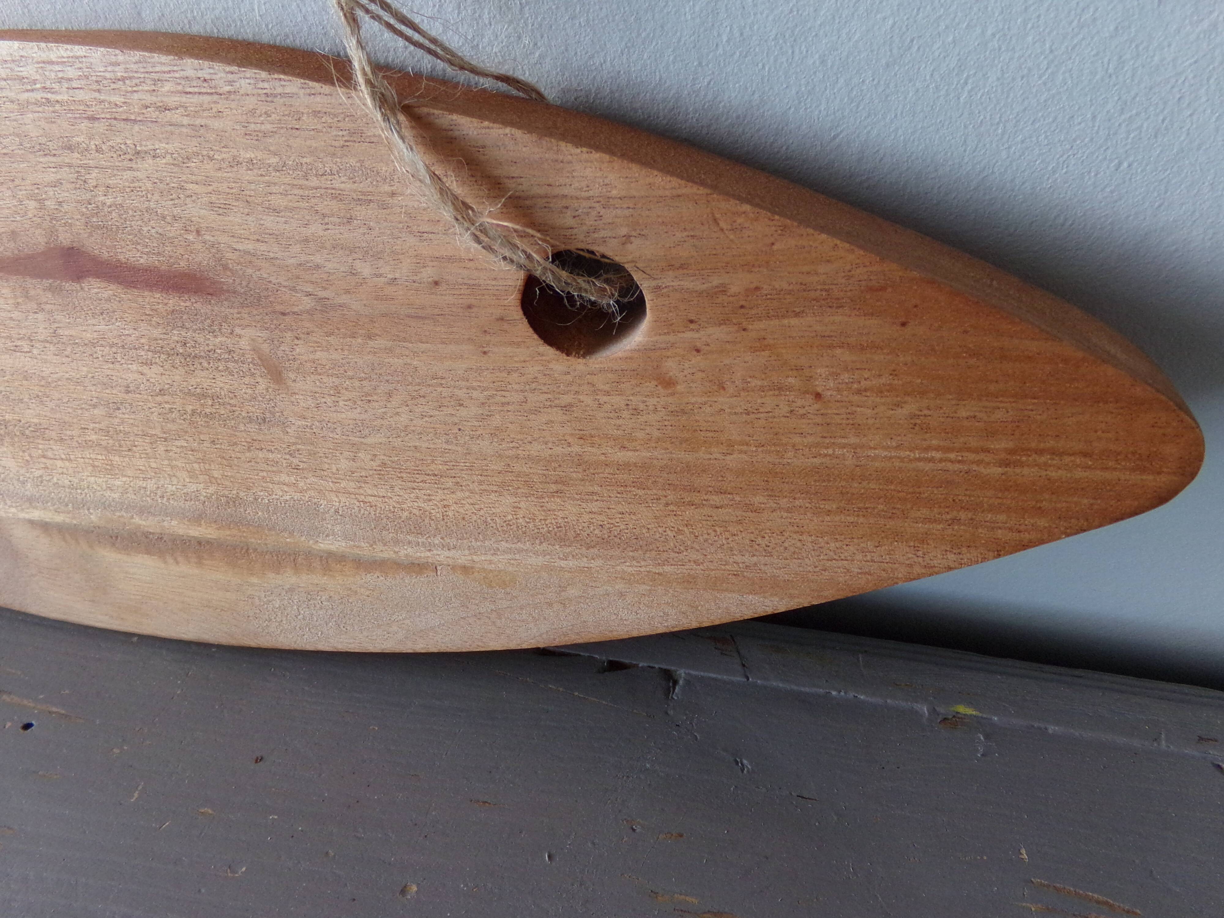 Acacia cutting board