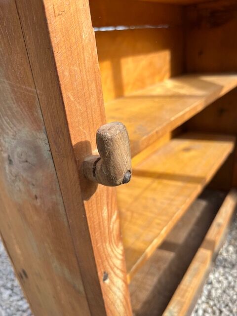 Wooden showcase 1930/40