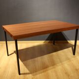 Extending table by Pierre Guariche for Huchers-Minvielle