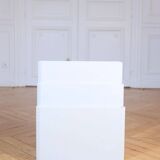 Magazine rack by Giotto Stoppino for Kartell white 4675, Italy 1970.