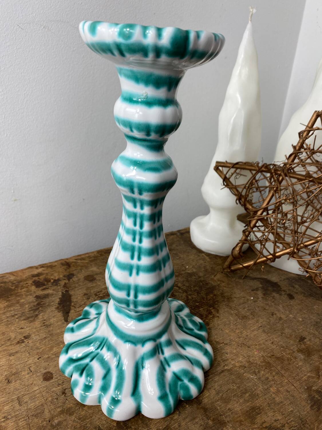 Ceramic candle holder
