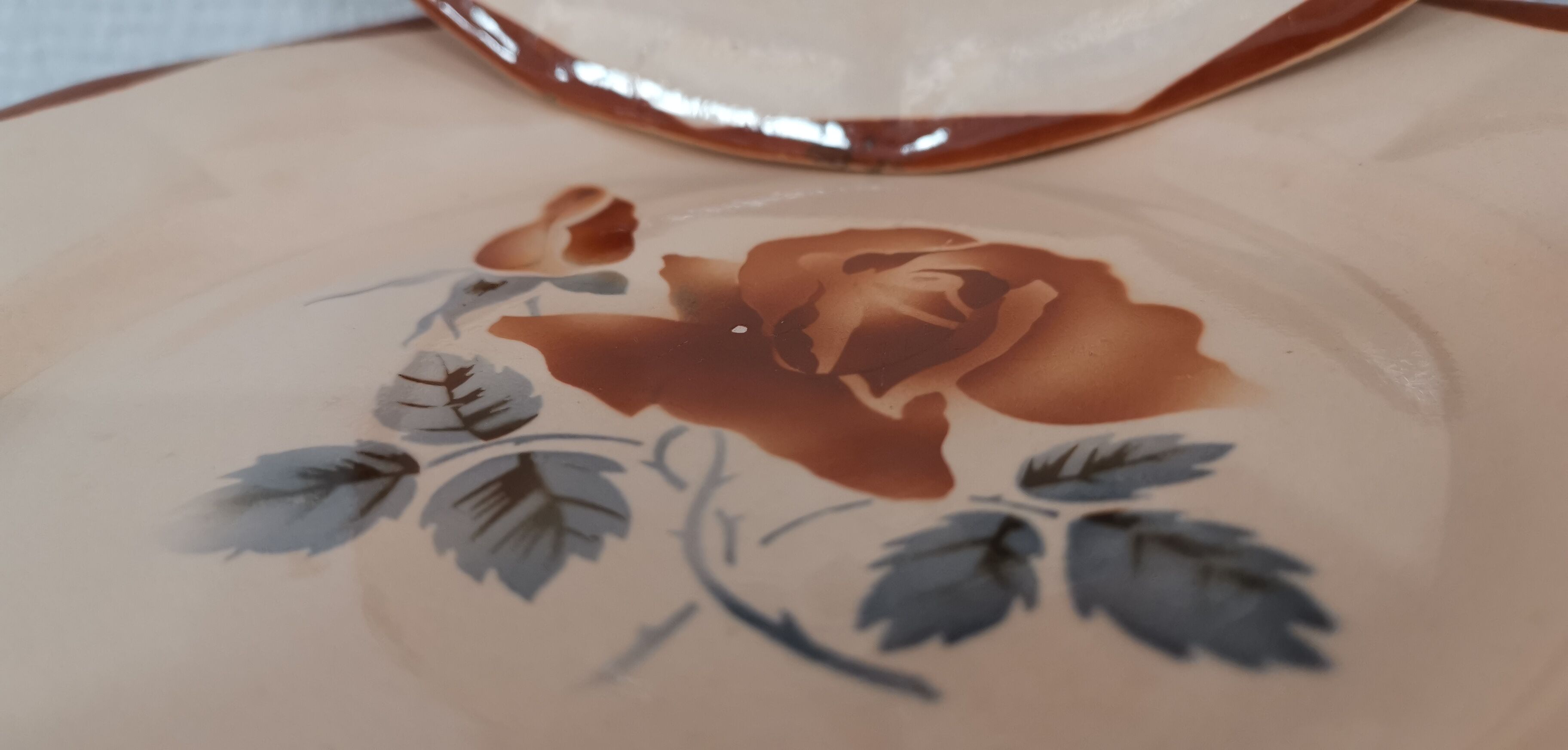 Set of 8 old flat plates Digoin Sarreguemines 9181 Pink pattern