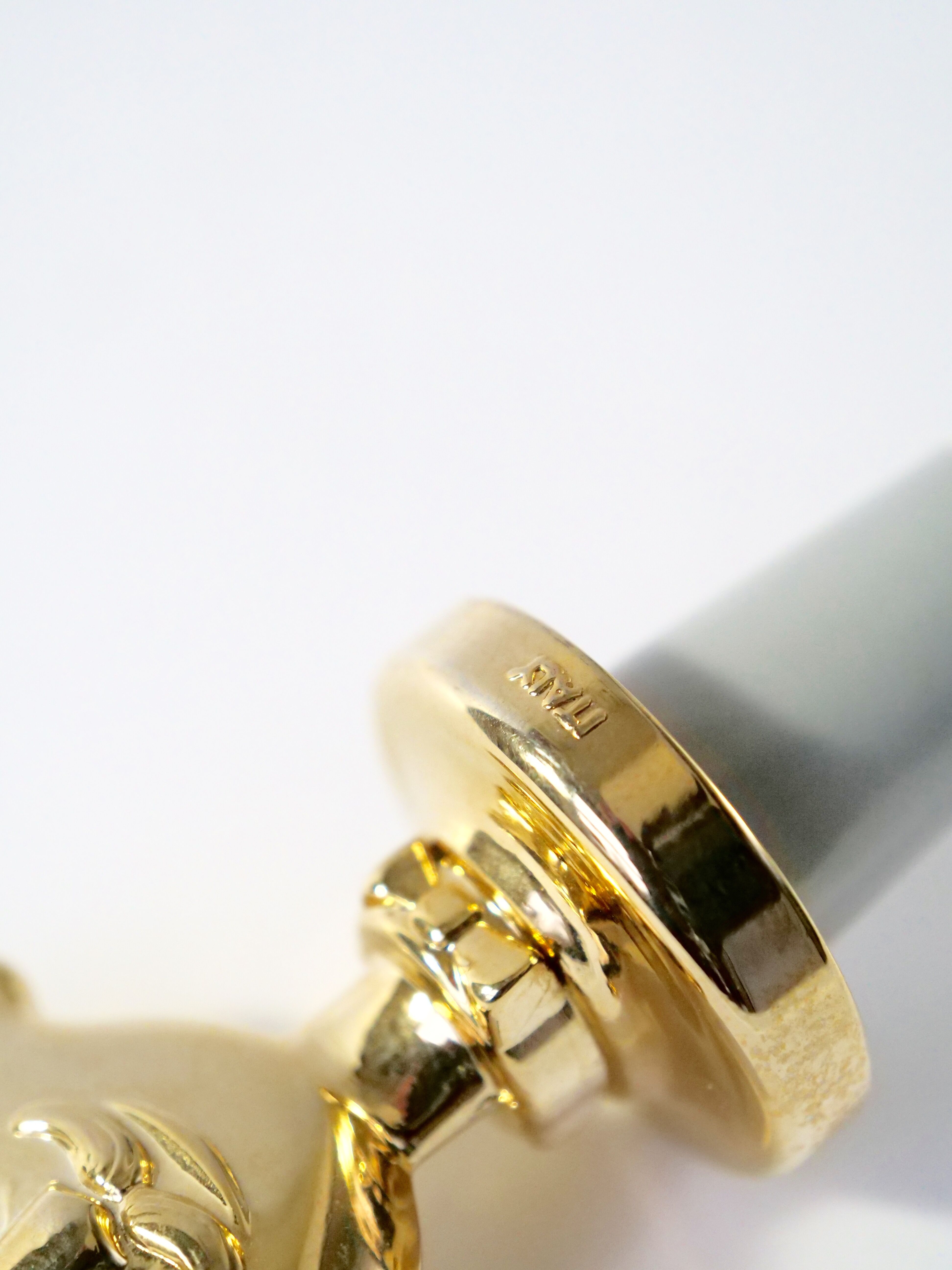 Décapsuleur pierre le sommelier design Aldo Colombo