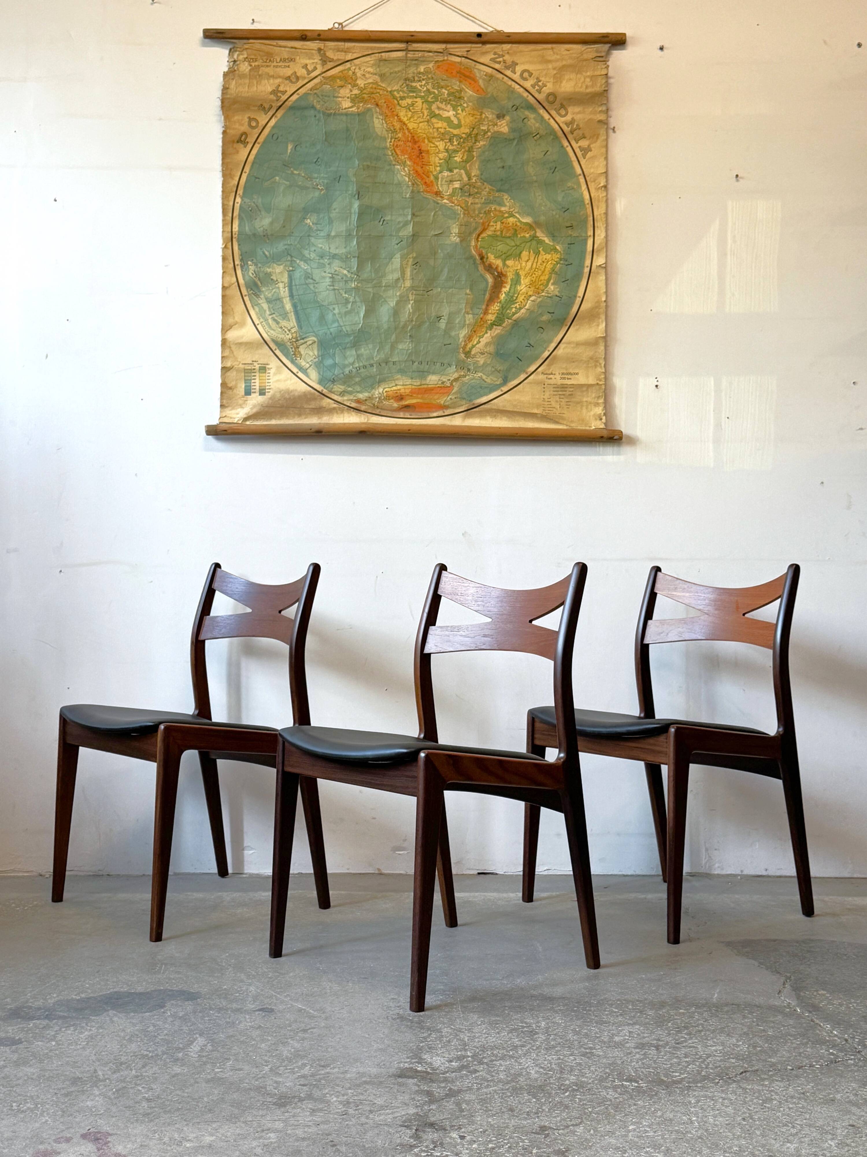 Teak Chairs, 3 pcs, Denmark 1960s/1970s, mid-c, vntg