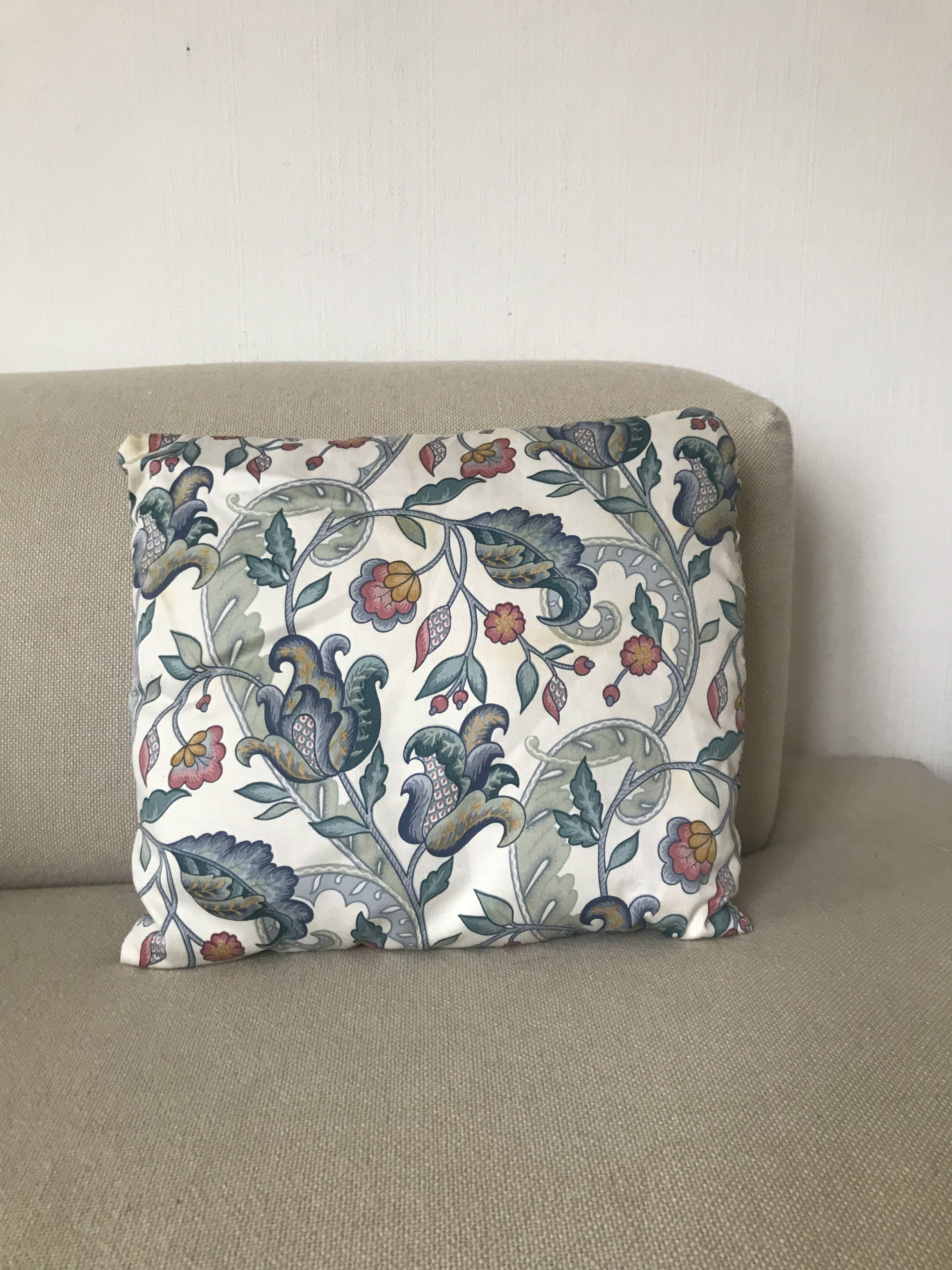Duo de coussins vintage, tissus anglais