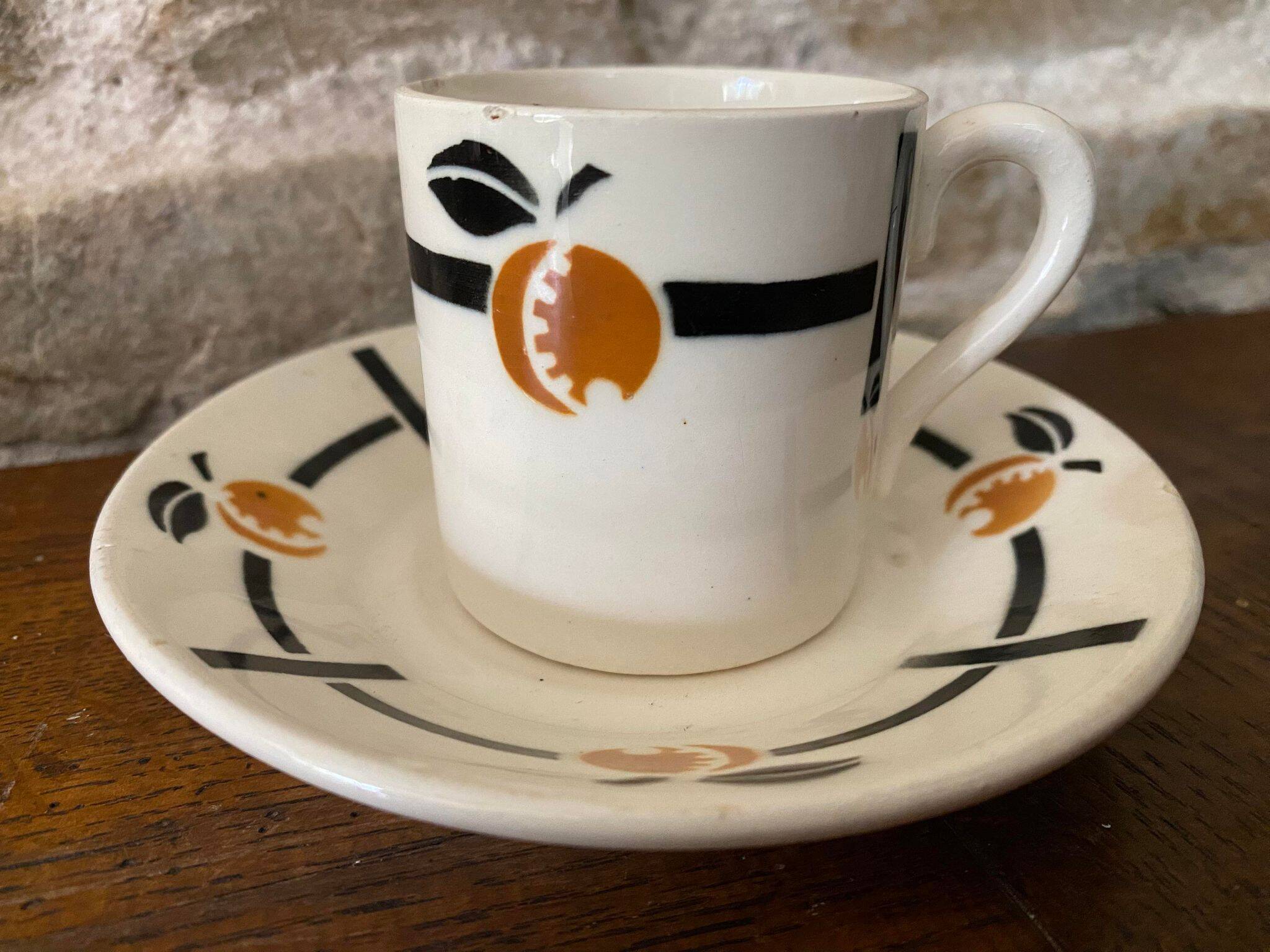 Cup and saucer in Iron Earth Badonviller apricot décor