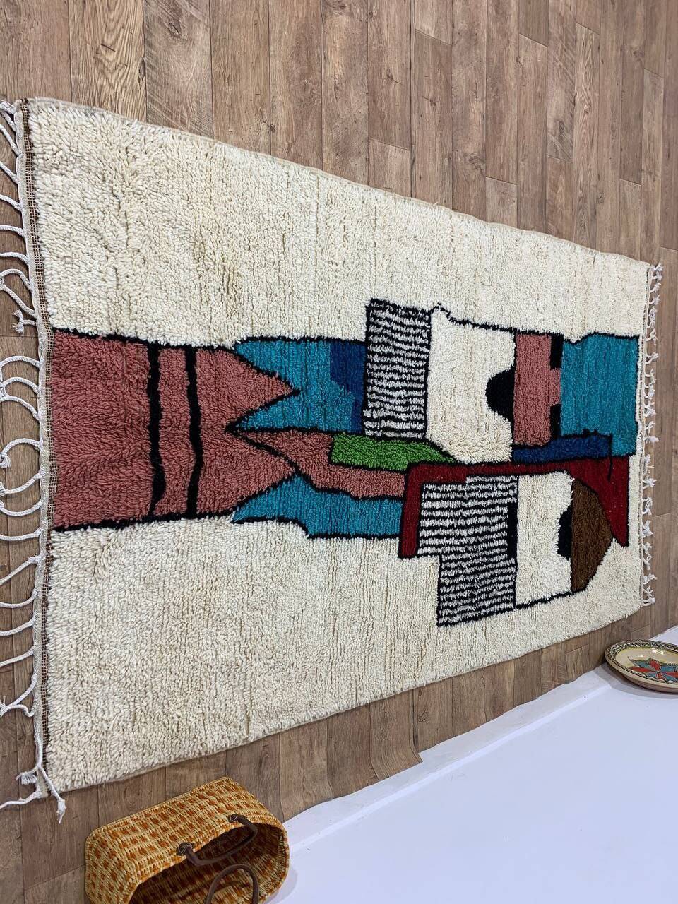 Handmade Moroccan Berber rug 250 x 150 cm
