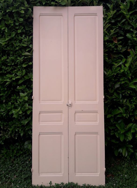 Pair of doors of antique closet