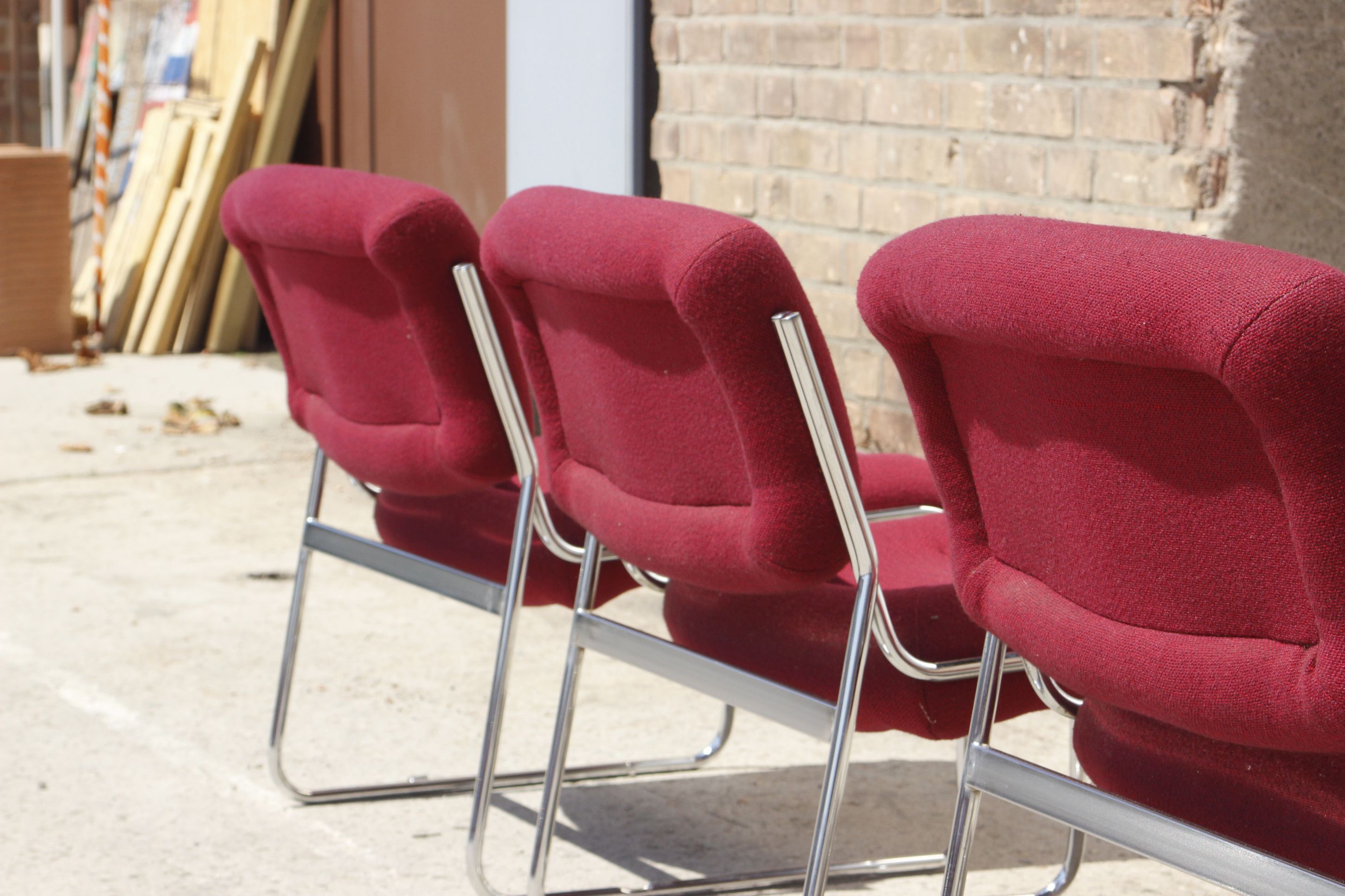Space Age Chairs in Chrome and Velvet, 1970s, Set of 4