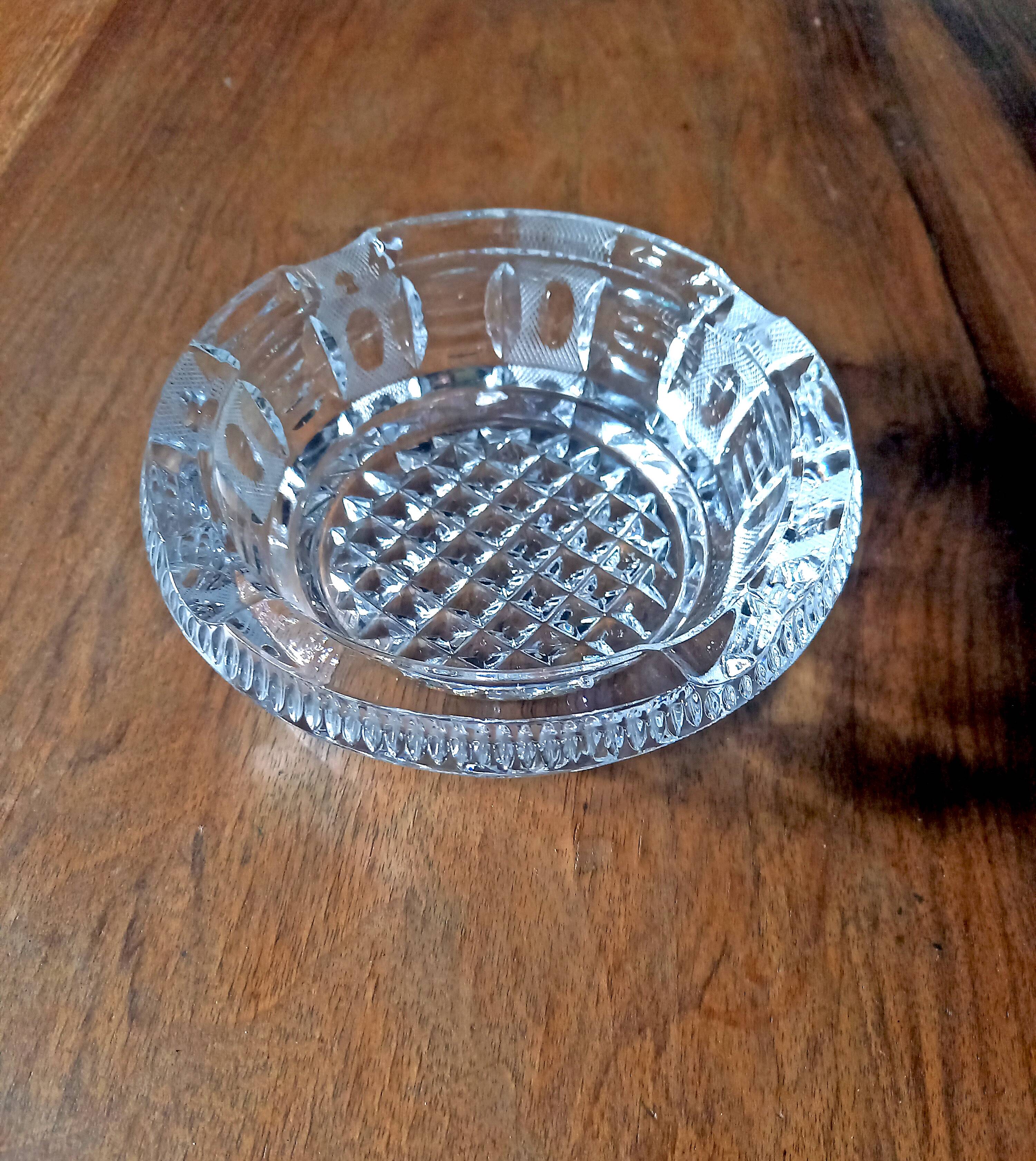 Old cut crystal ashtray Art Deco decor Vintage 40s/50s