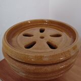 Onion pot. ceramic garlic and shallots