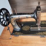 Old sewing machine H. Vigneron