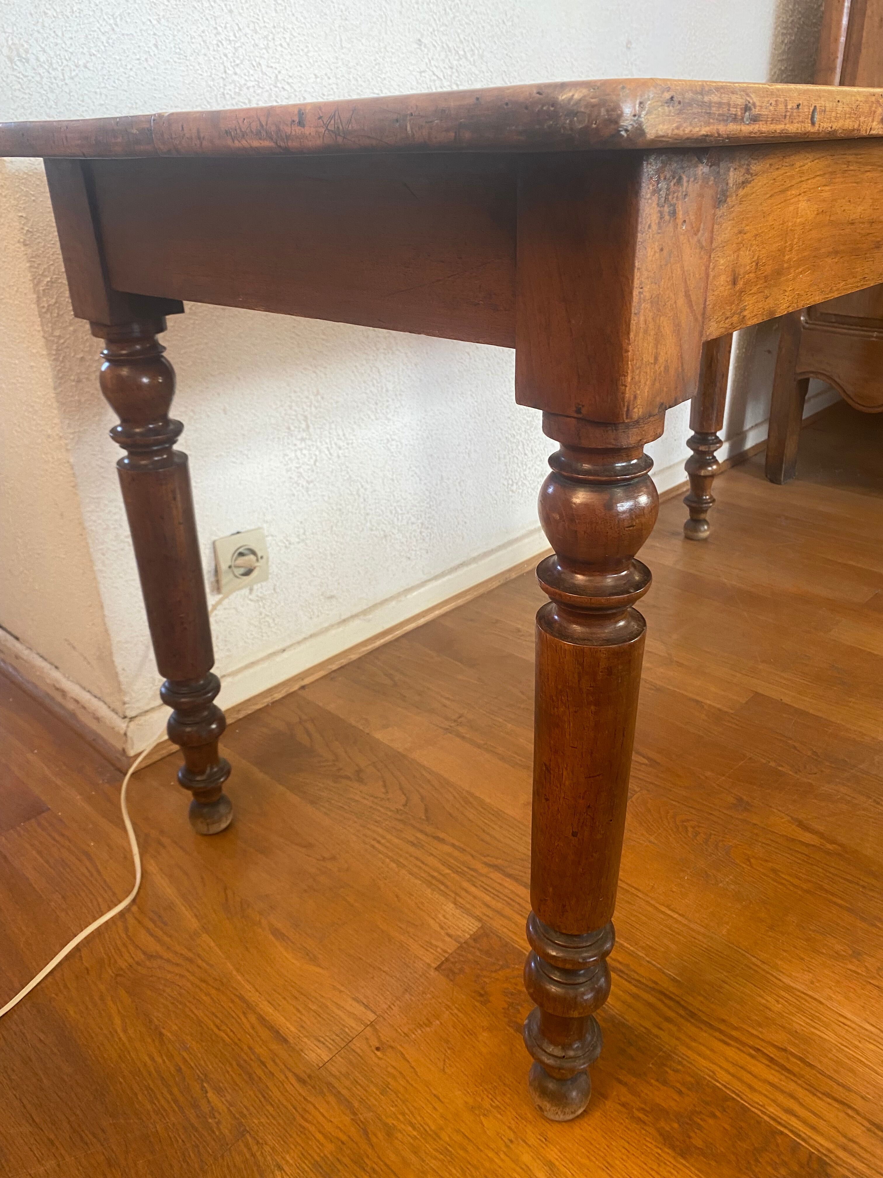Walnut bistro table, turned legs, beautiful patina.