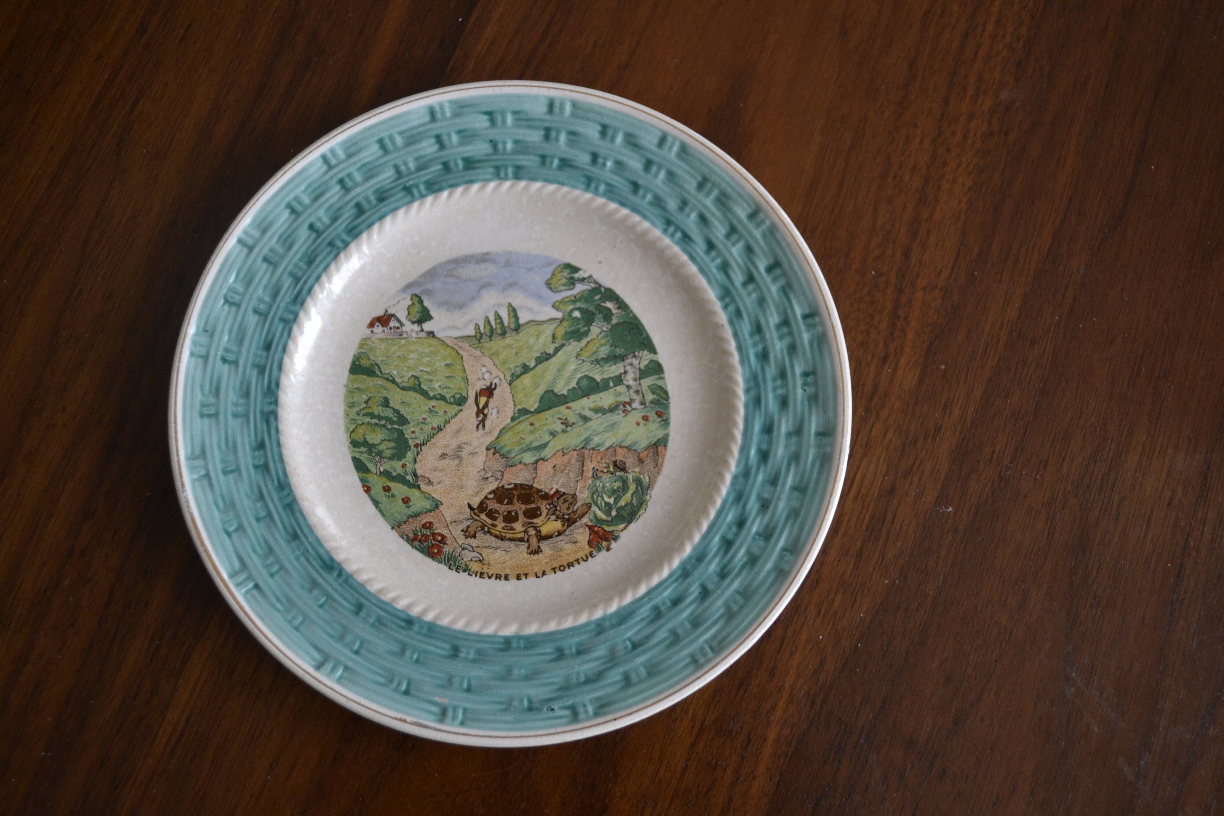 Fable plate of the Fountain