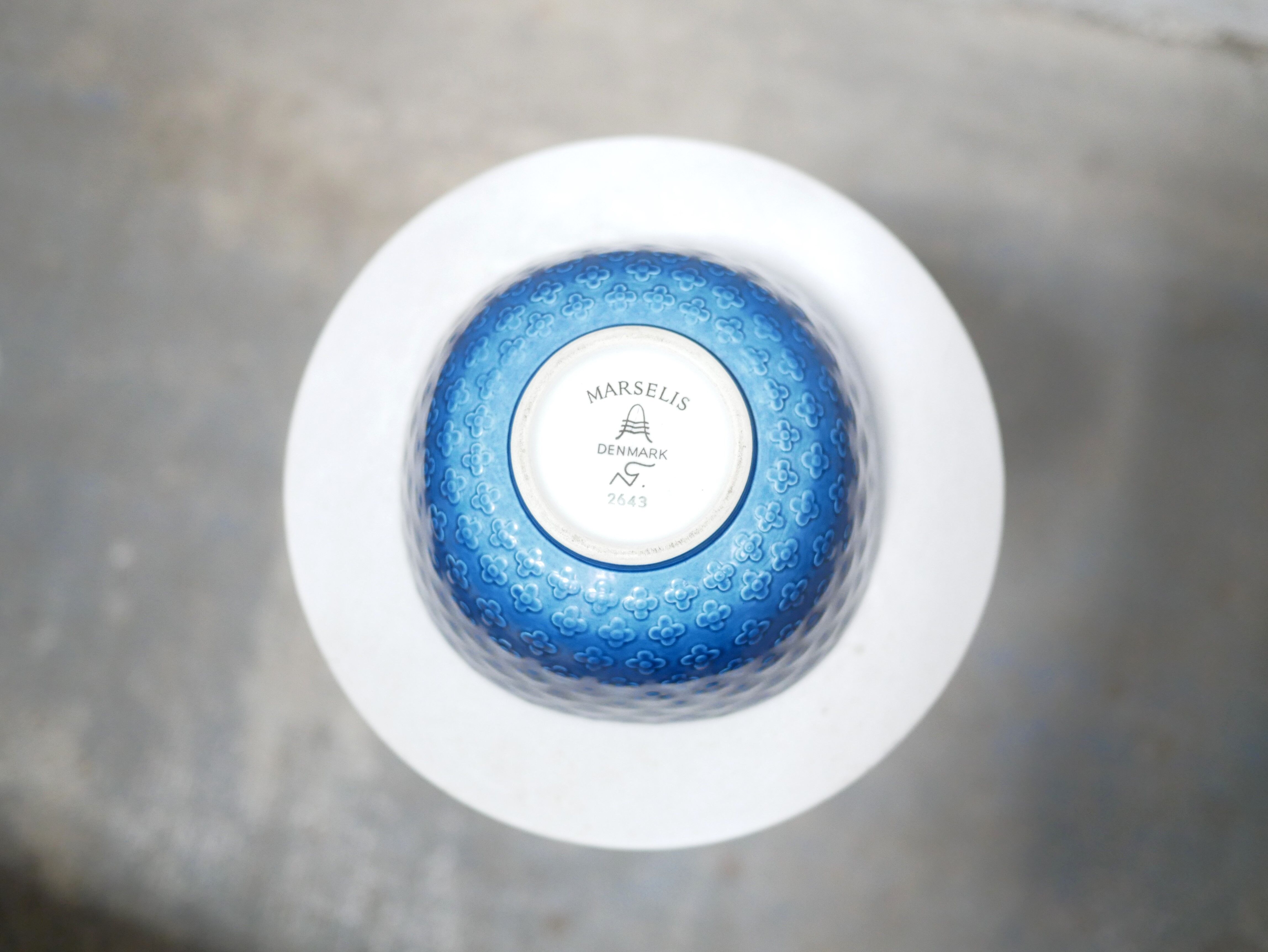 Marselis ceramic bowl by Nils Thorsson for Aluminia Royal Copenhagen, Denmark