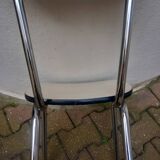 Chaise en formica