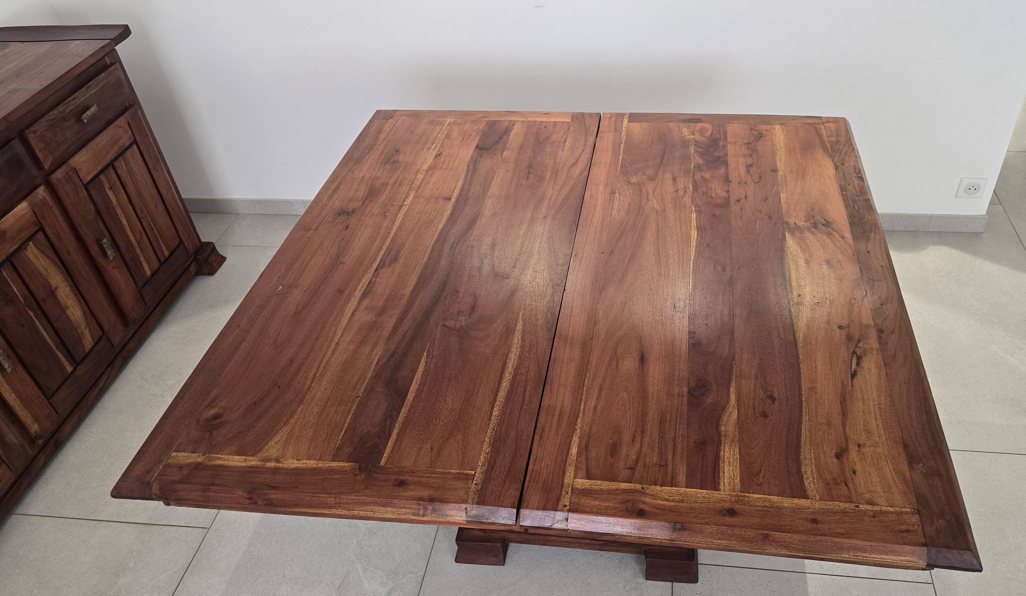 Solid Teak Dining Table + 4 Chairs – Colonia Style