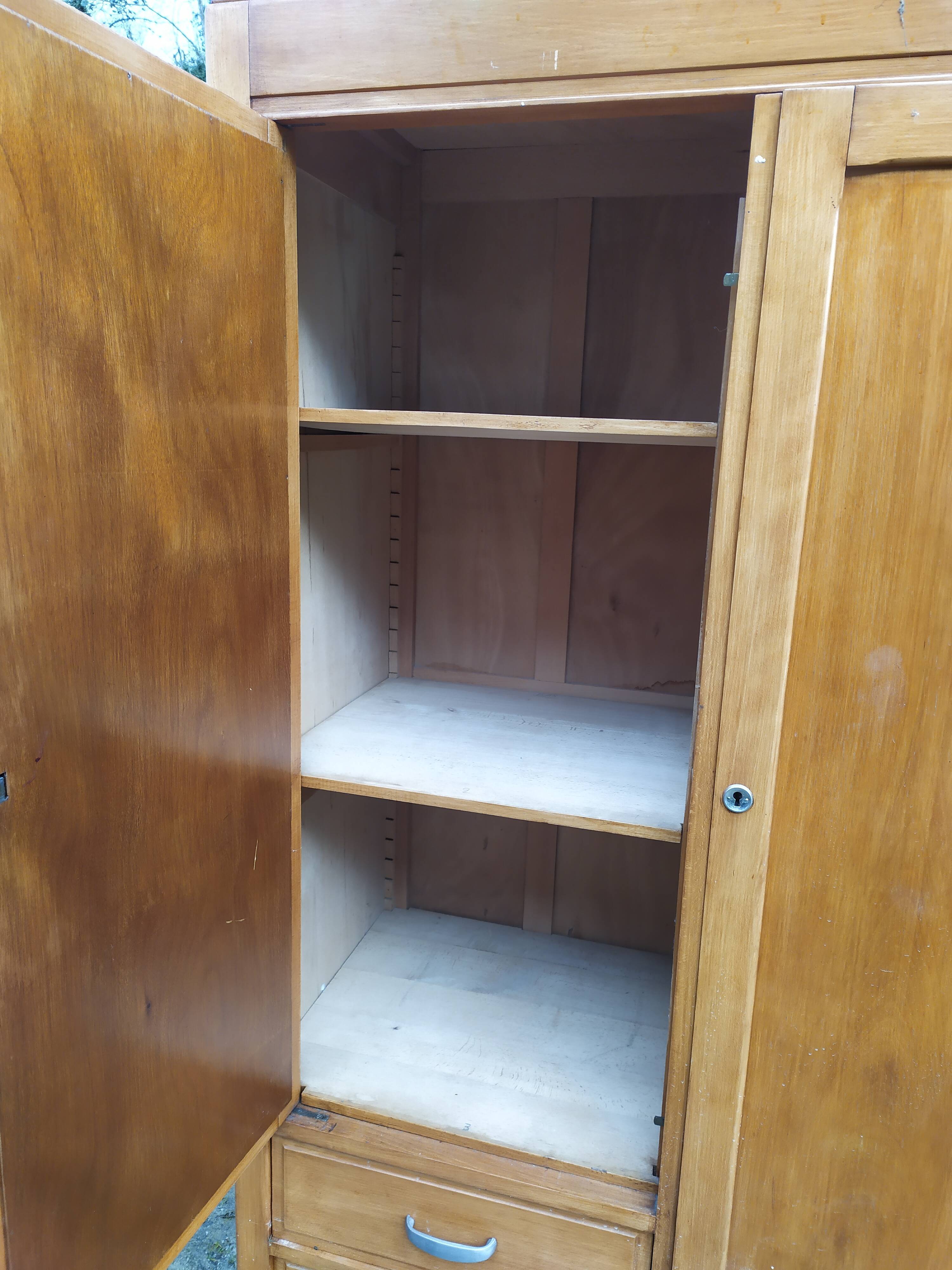 Armoire parisienne années 50