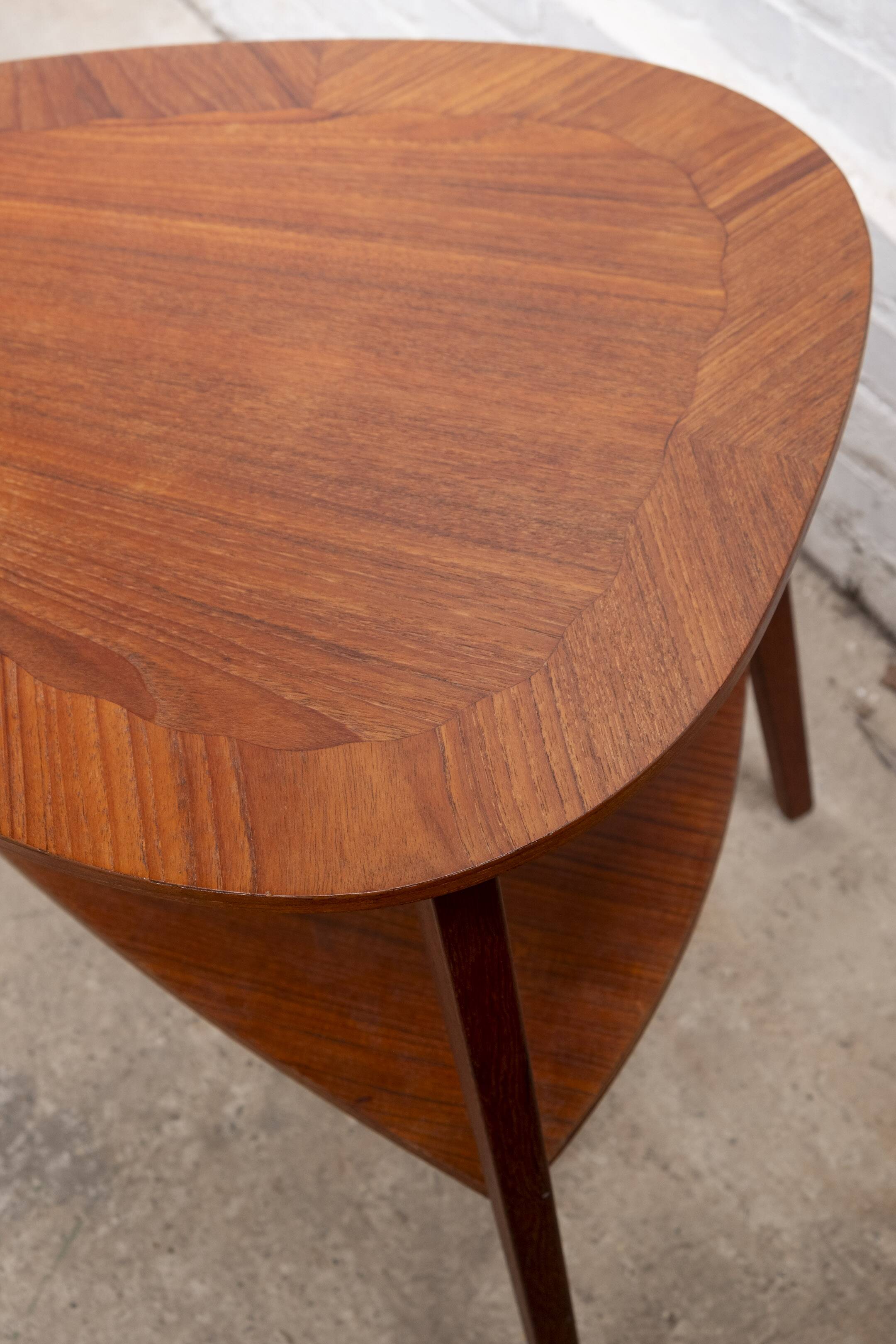 2 tables d'appoint Holger Georg Jensen en teck, Kubus, années 1960, Danemark