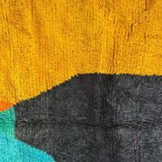Handmade traditional Moroccan Berber rug size 150 x 250 cm