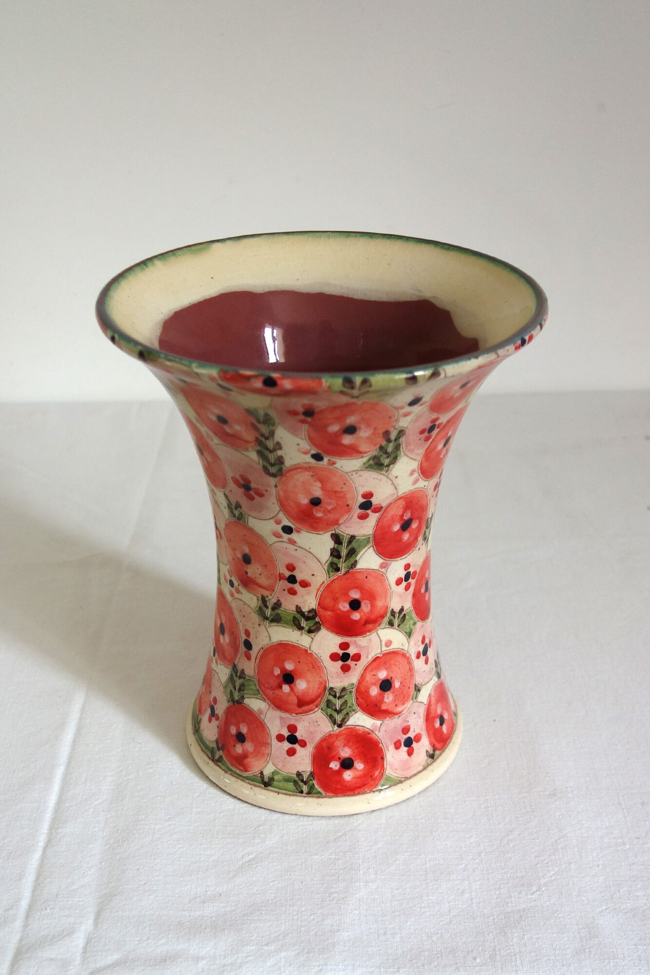 Vase moderne atelier Serrailler, Moustiers