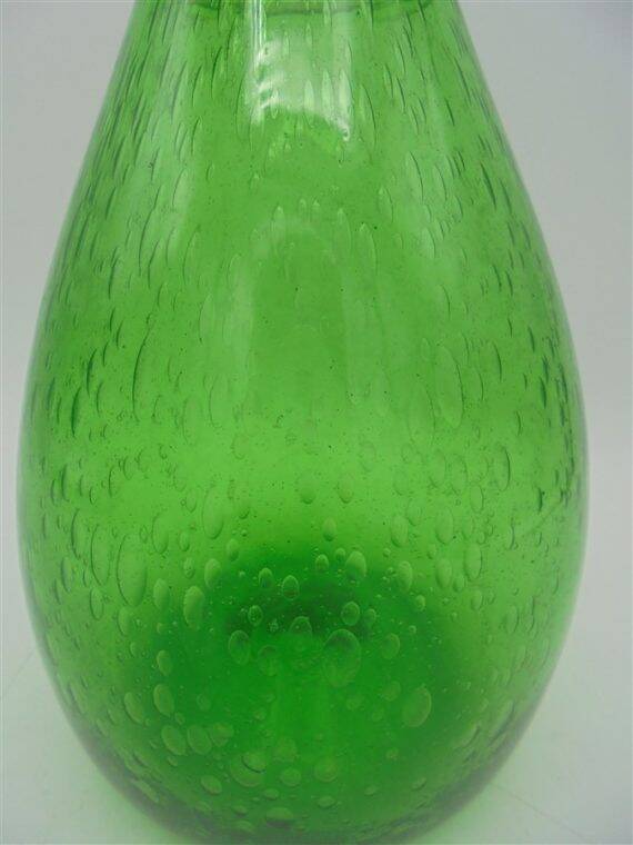 Bubble glass carafe