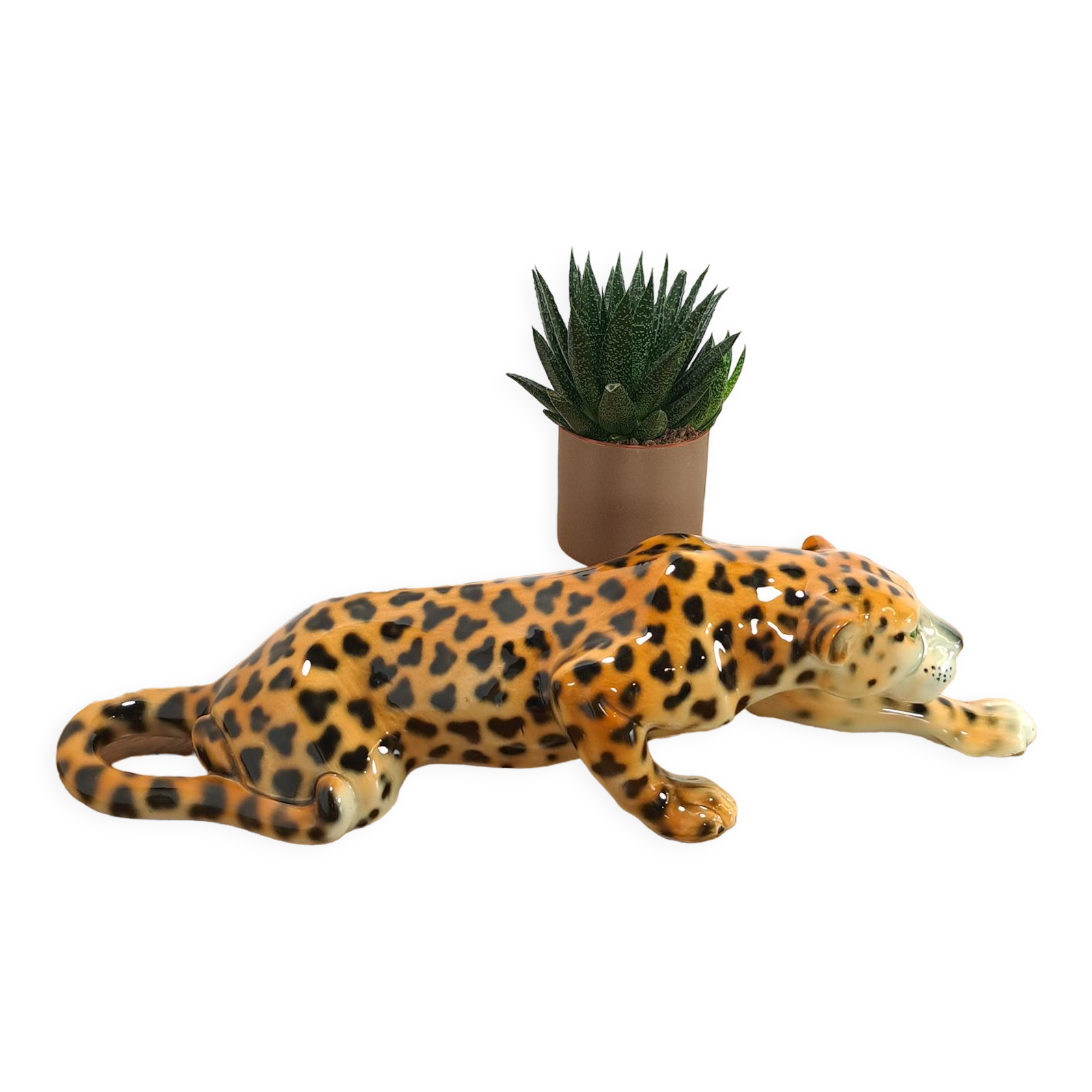 Porcelain statue leopard vintage