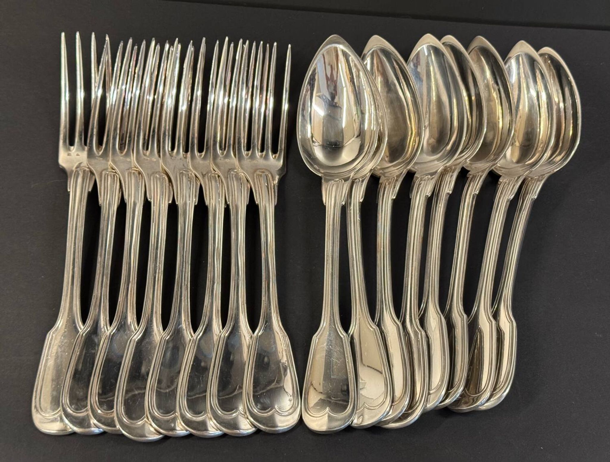 Set of 16 silver-plated cutlery pieces by Christofle and J Cassés&cie