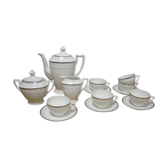 White coffee service