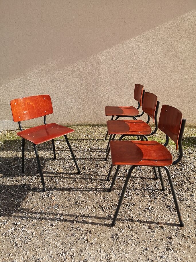 Set of 4 vintage chairs from the 60s/70s