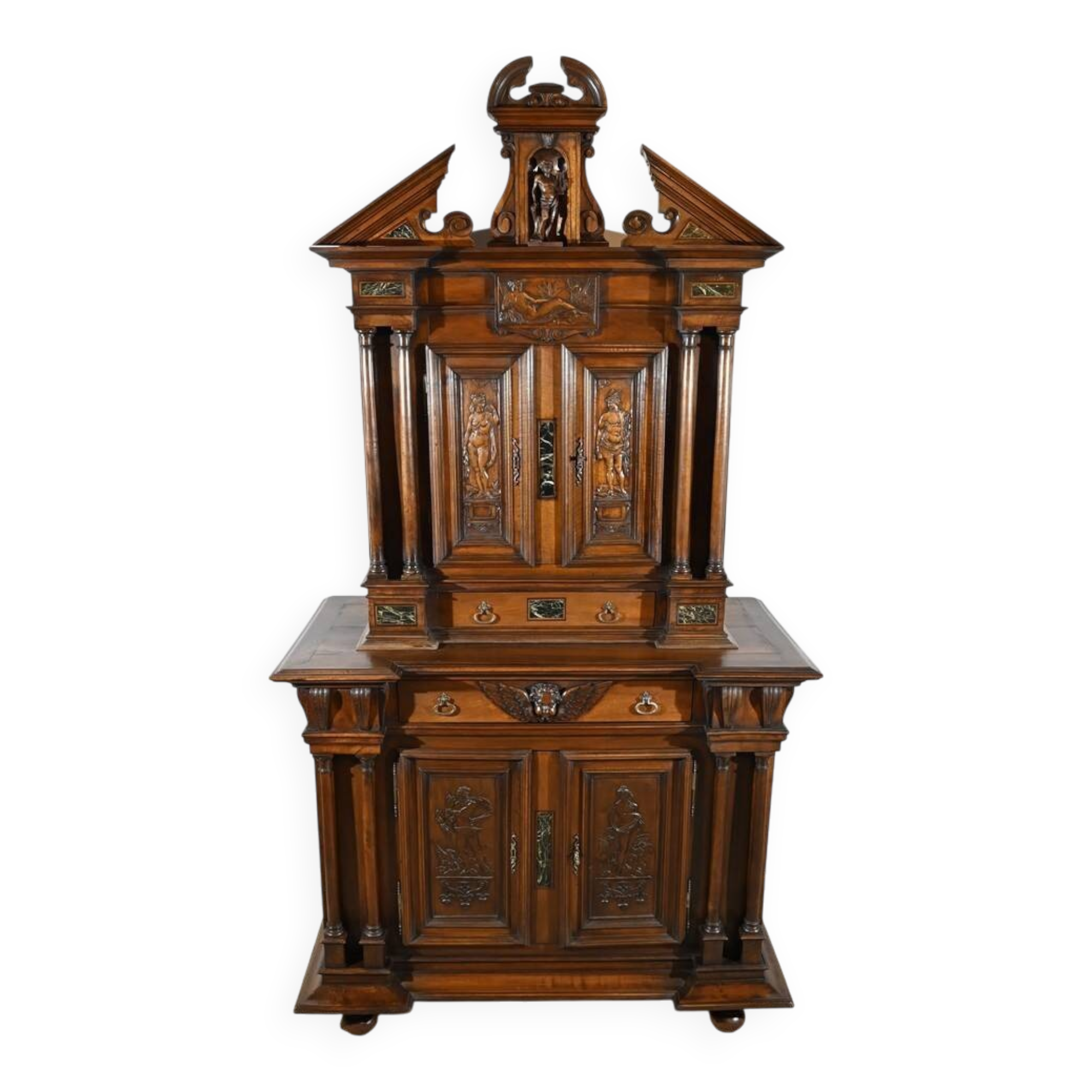 Petit Buffet Deux Corps en Noyer Massif, style Renaissance – Milieu XIXe