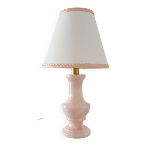 Lampe en albâtre rose