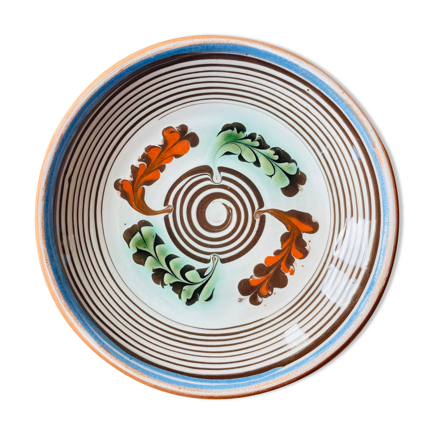 Romanian handicraft ceramic plate