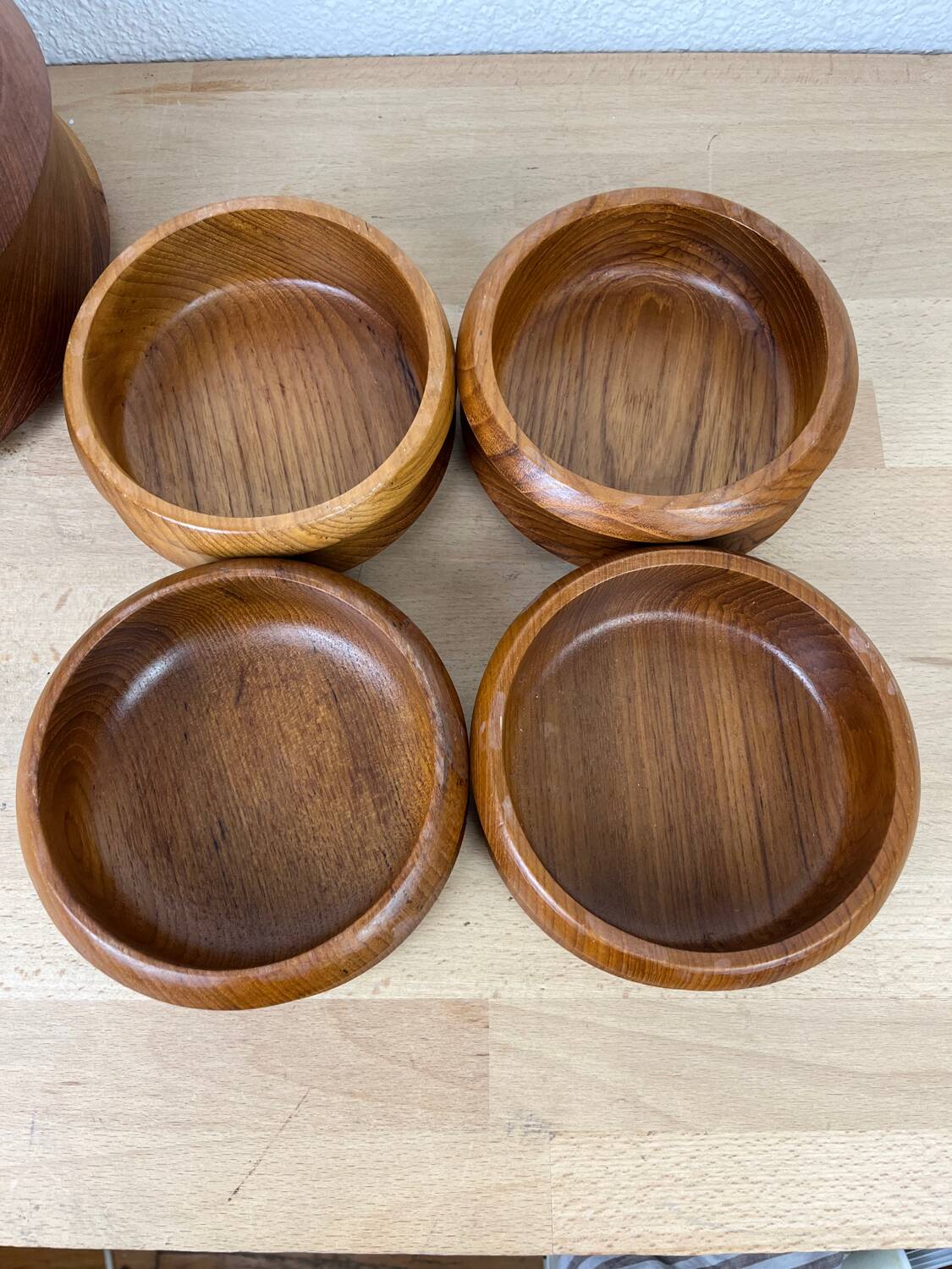 Scandinavian teak bowl and 4 ramekins