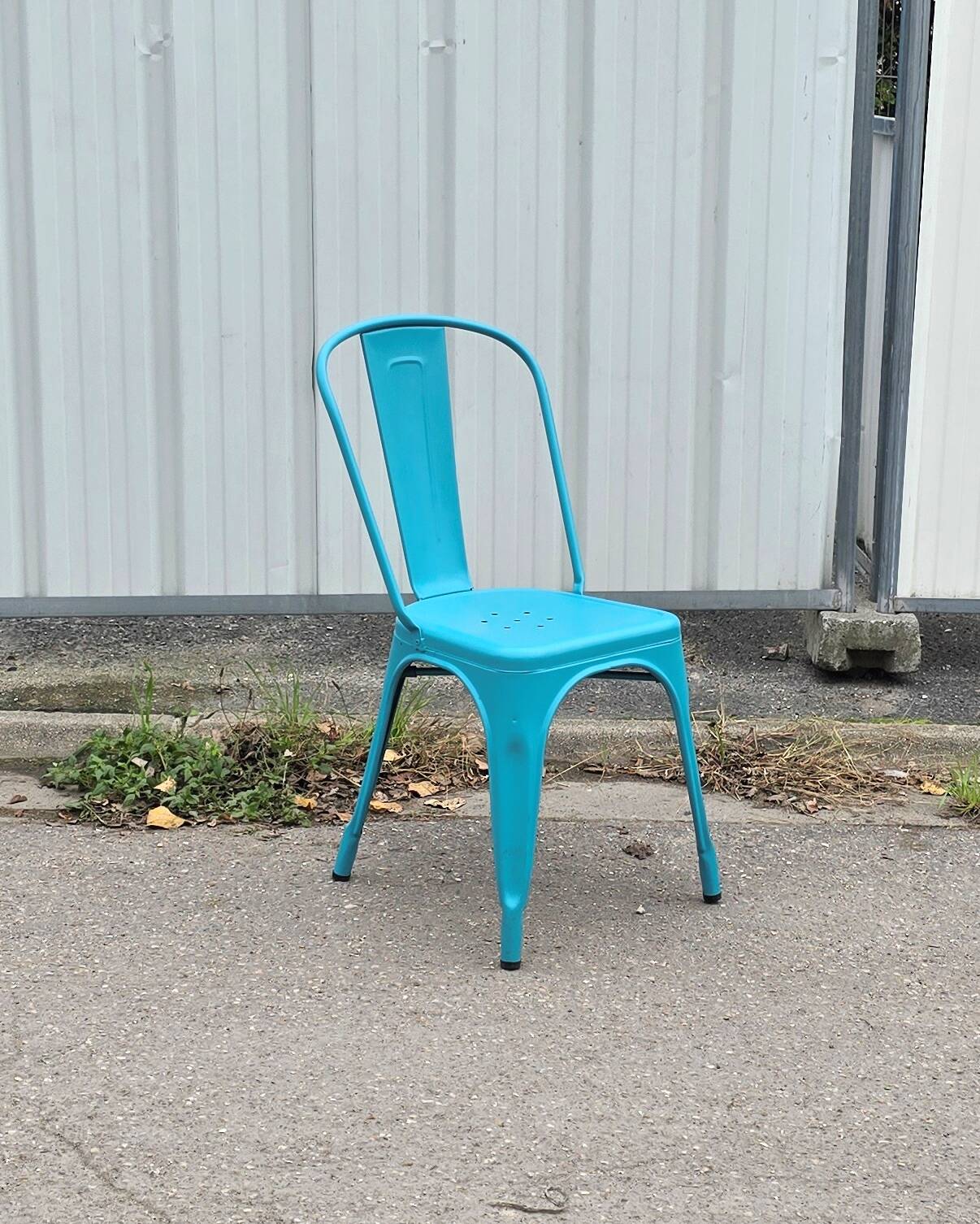 Set of 6 Tolix garden chairs