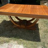Desk/table of style and decoration