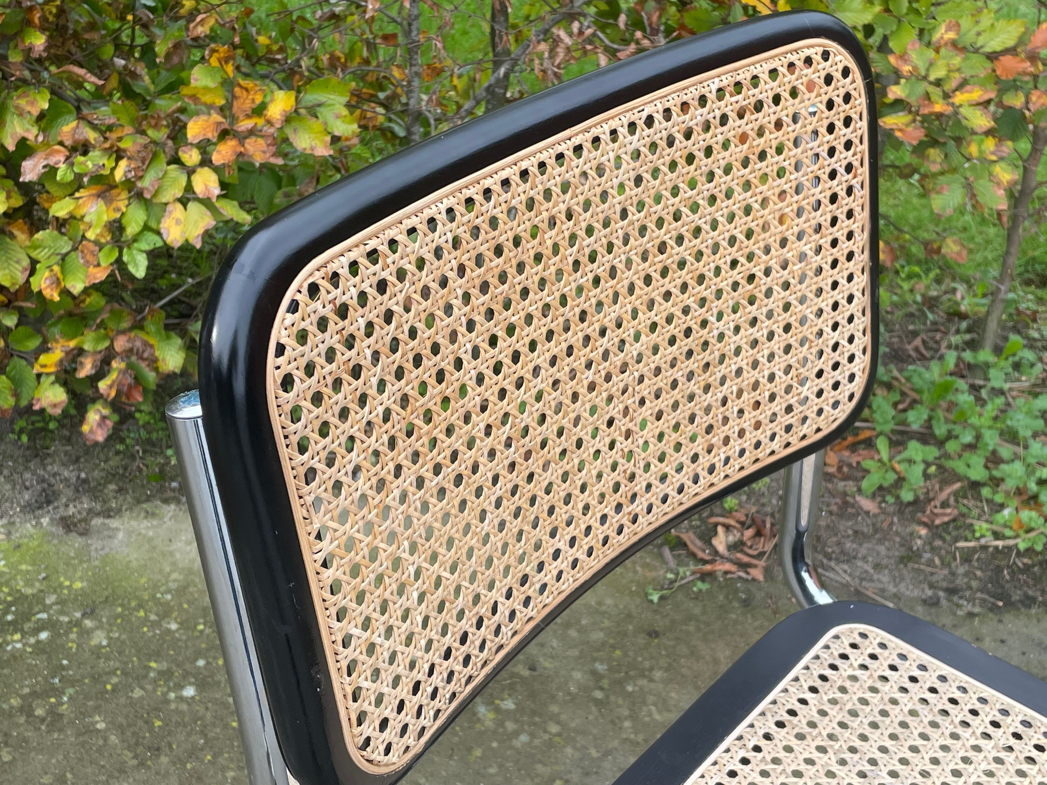 Chaise Cesca modèle b32 en chrome et noir par Marcel Breuer
