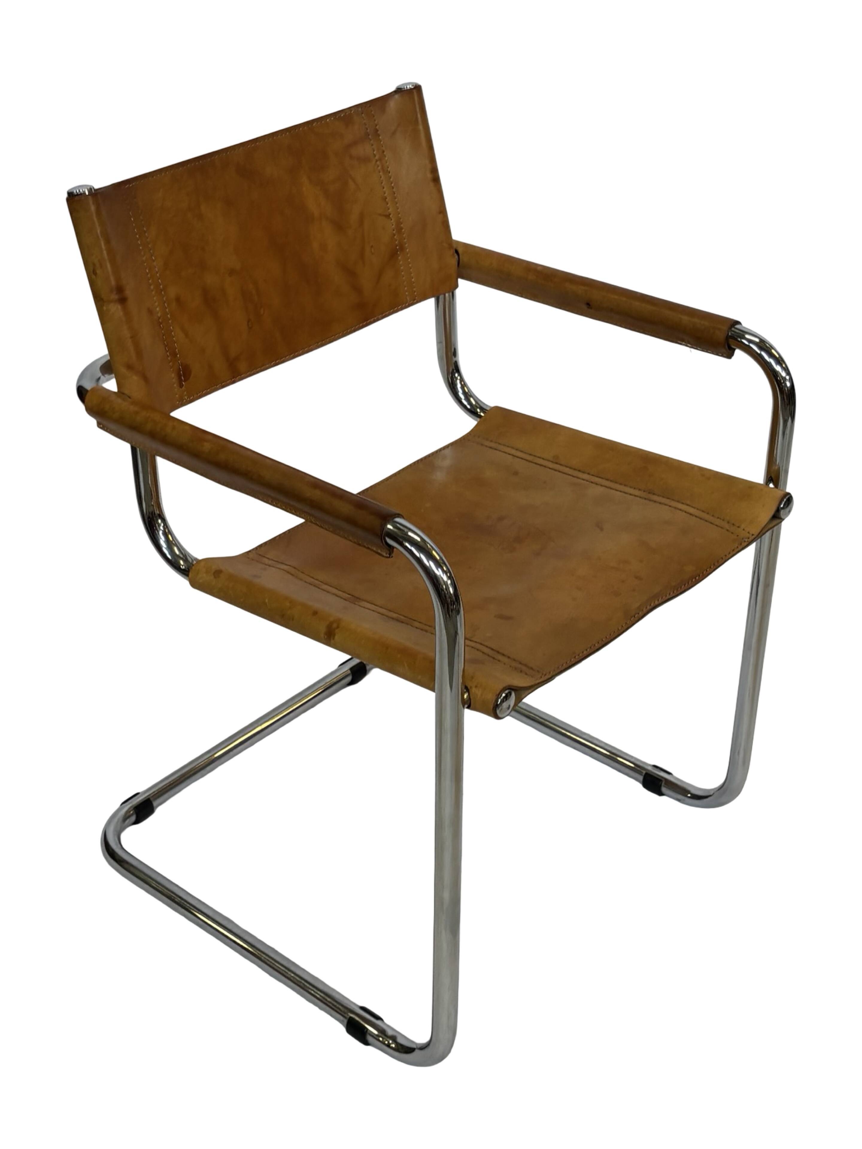 Ensemble de quatre fauteuils de salle à manger FASEM S34 en cuir Cognac par Mart Stam années 80