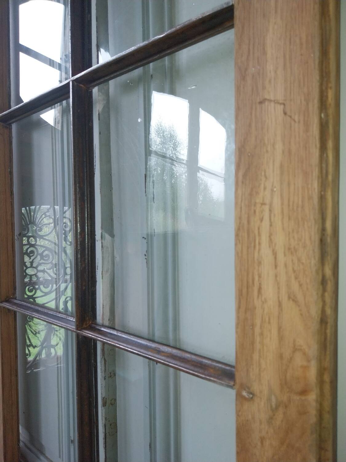 Oak door with 6 panes of glass