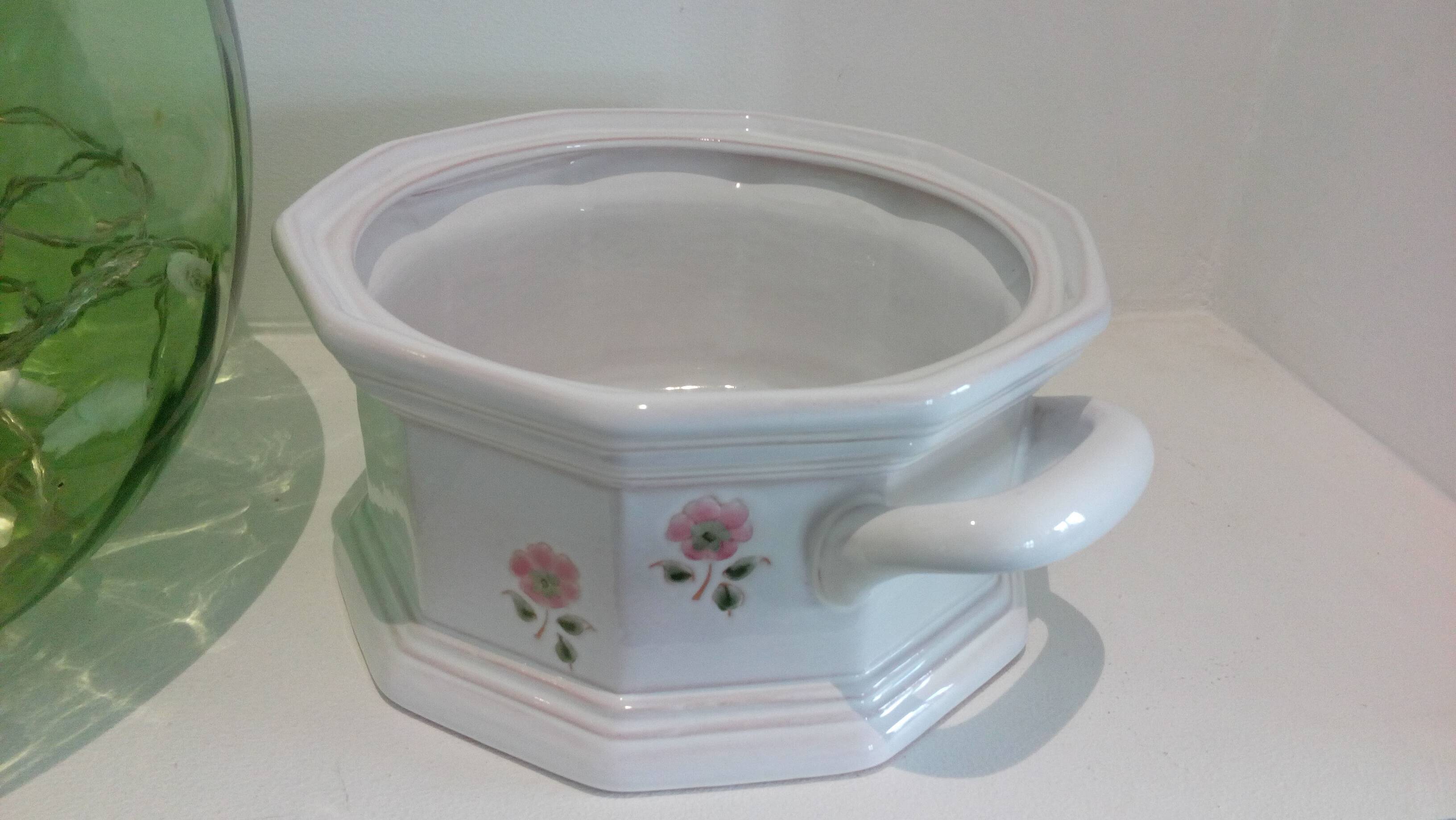 Niederviller white soup tureen
