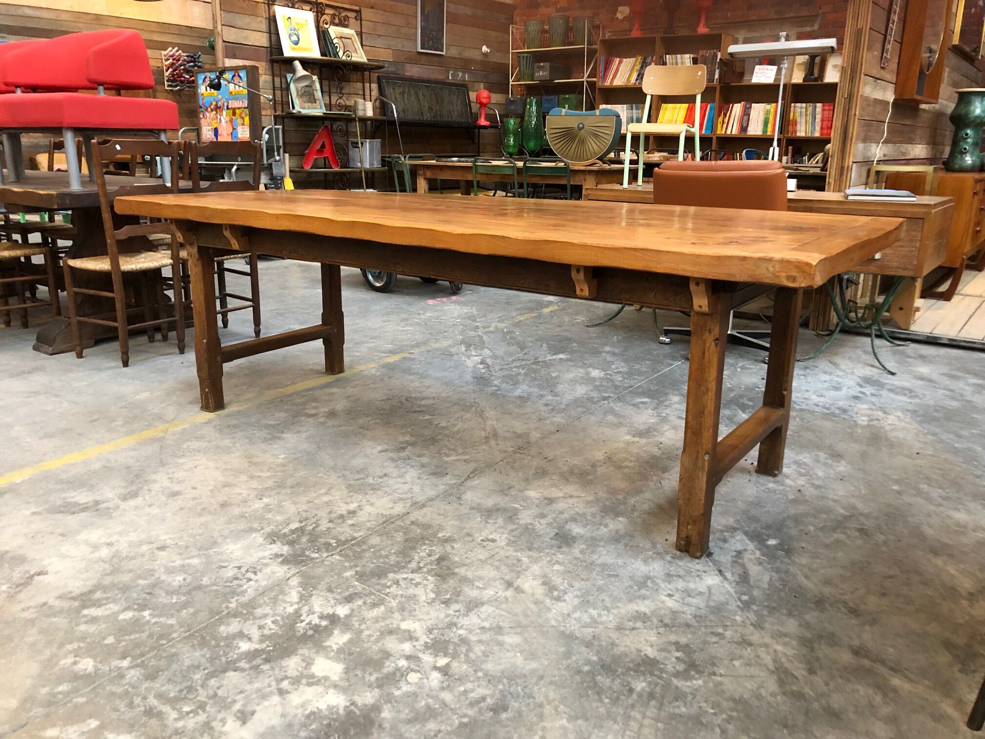 Old farm set massive Elm table