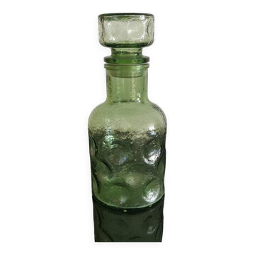 Carafe ancienne en verre vert