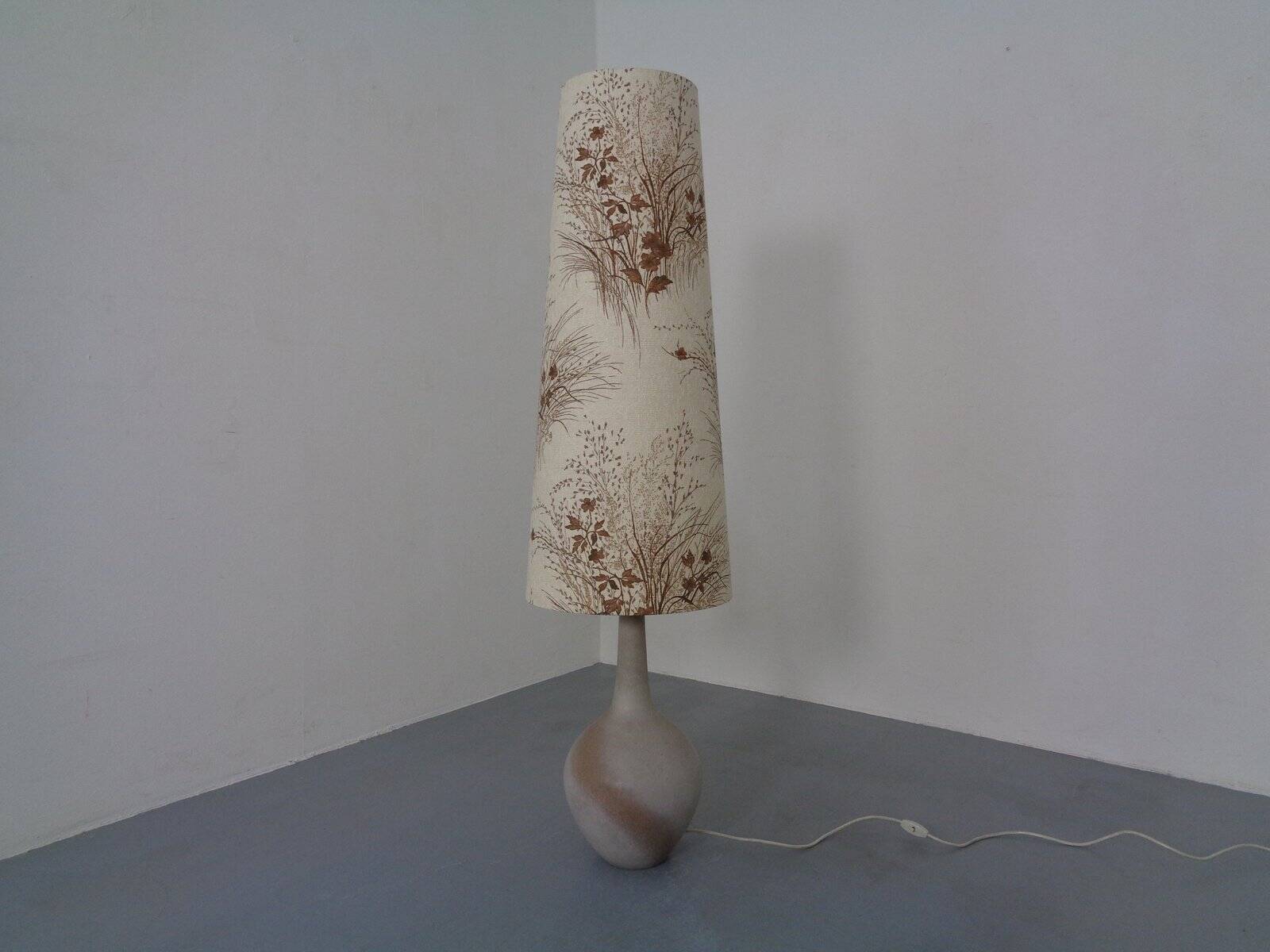 Large ceramic floor lamp by Peter Delius for Hamelner Töpferei, 1960s.