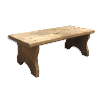 Former wooden foot stool walks