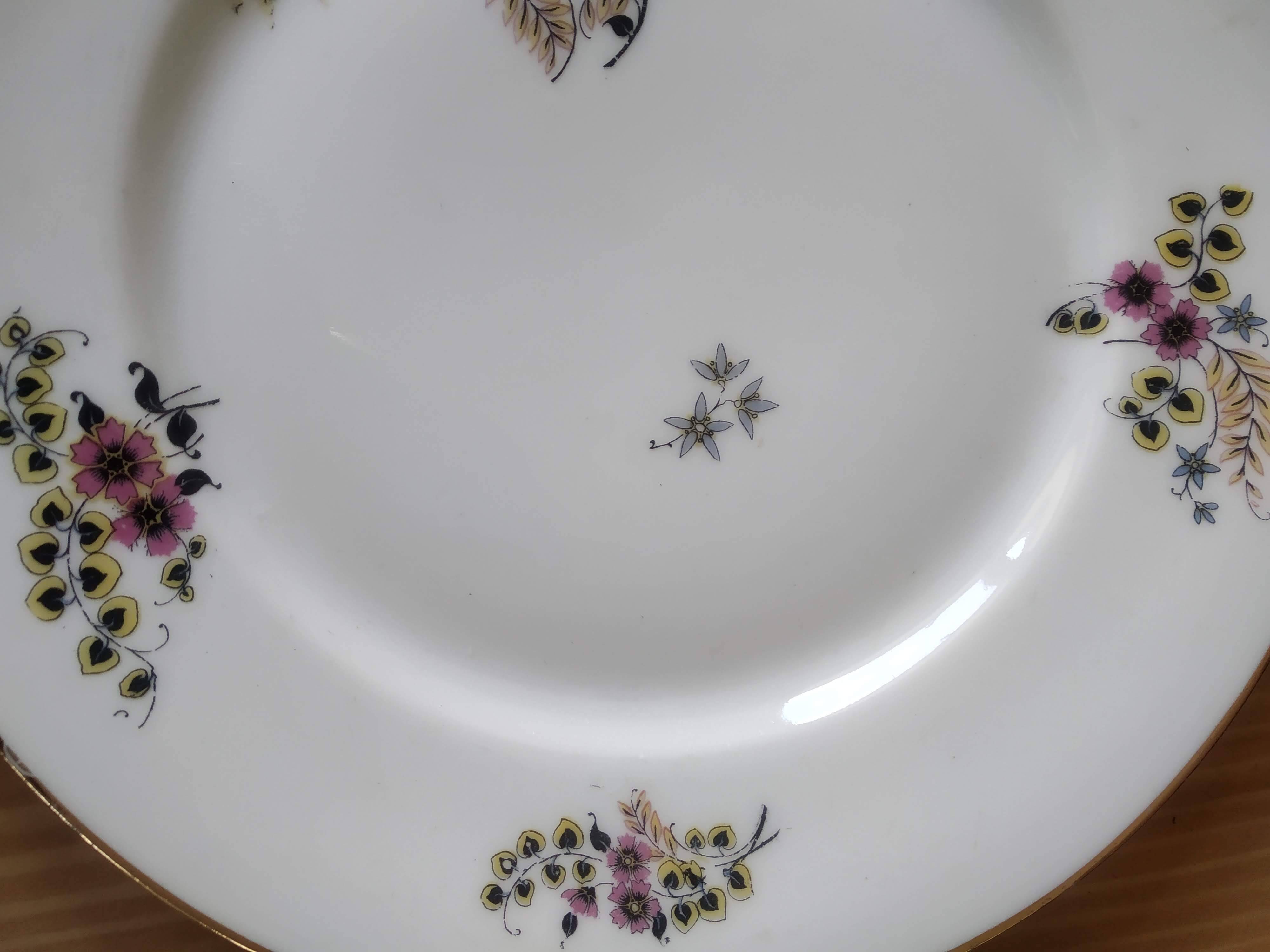 55-piece Limoges porcelain dinner service from the 1930s